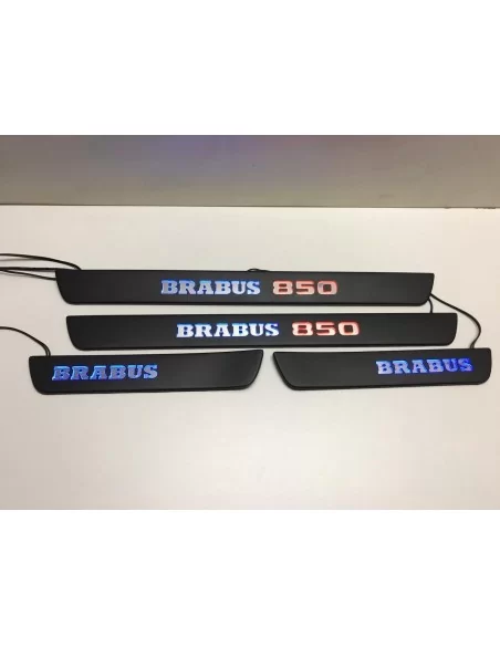  - logo & Emblems - Juego de umbrales de puerta iluminados con LED Mercedes-Benz - 2 - Actualice su Mercedes-Benz con este elega