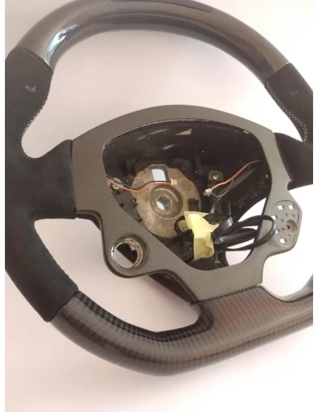  - Steering Wheels - 法拉利 California 碳阿尔坎塔拉方向盘 - 3 - 使用我们的碳阿尔坎塔拉方向盘改造您的法拉利 California，将时尚与性能完美融合！?❗️