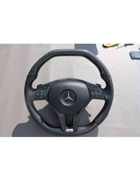  - Steering Wheels - 梅赛德斯-奔驰 A 级车 W176、B 级车 W246、C 级车 W205 方向盘 - 1 - 使用我们精美的方向盘，提升您的梅赛德斯-奔驰 A 级、B 级和 C 级轿车的档次！让您的每一次驾驶都享受到非凡的舒适和