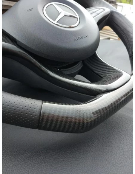  - Steering Wheels - 梅赛德斯-奔驰 CLA CLS GLE 碳皮方向盘 - 4 - 梅赛德斯-奔驰 CLA、CLS、GLE 碳纤维真皮方向盘，提升您的驾驶体验。立即升级，尽享时尚与舒适！✉️