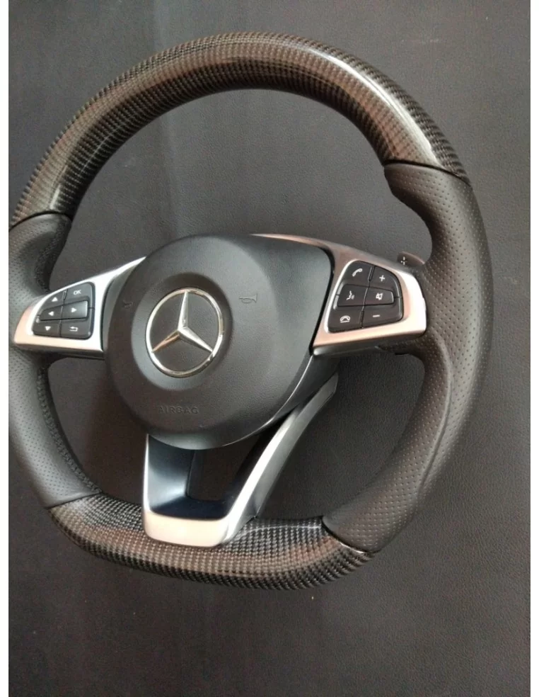  - Steering Wheels - 梅赛德斯-奔驰 CLA CLS GLE 碳皮方向盘 - 1 - 为您的梅赛德斯-奔驰 CLA、CLS 和 GLE 升级这款优质碳纤维真皮方向盘，提升时尚感和舒适度。立即订购❗️