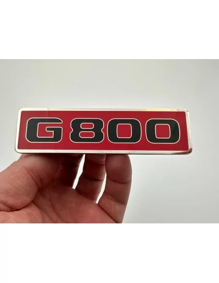  - logo & Emblems - Emblema rosso G800 metallizzato per griglia anteriore Mercedes-Benz Classe G W463 - 7 - Acquista l'emblema r