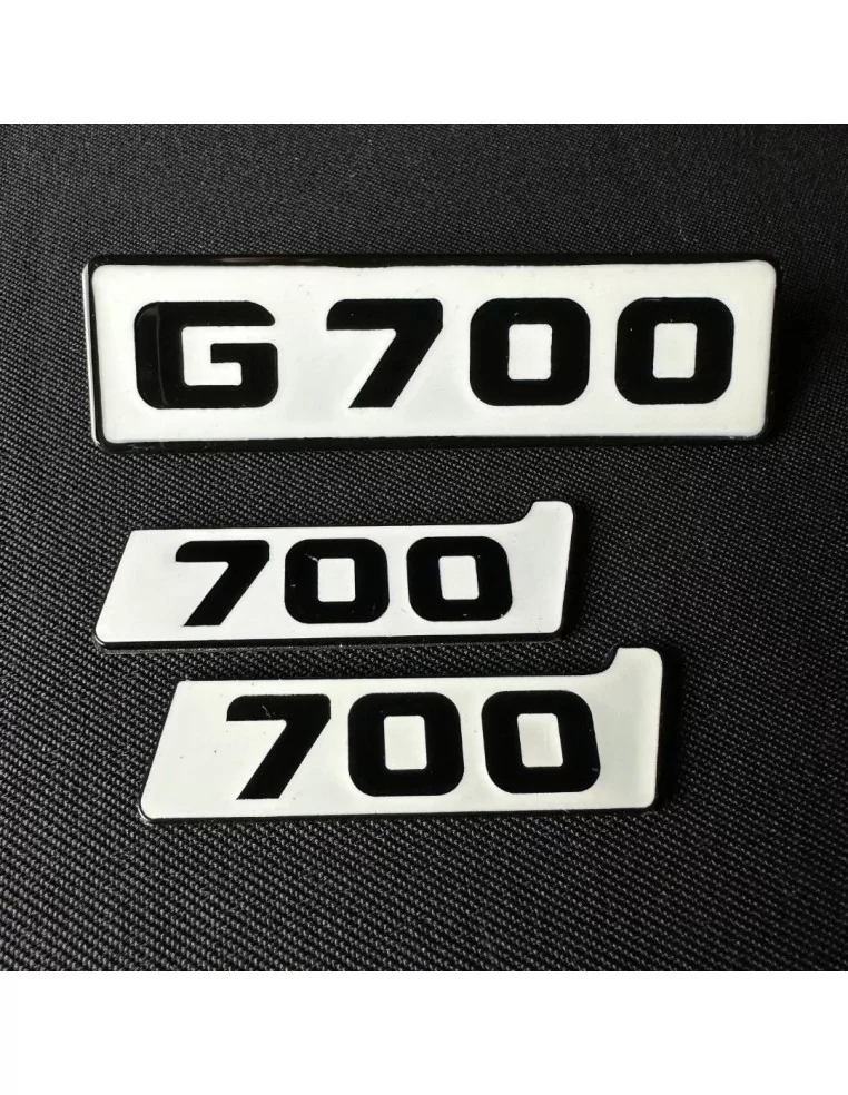  - Logos & Emblems - Metallic White Emblems Mercedes G700 front grille Brabus BITURBO 700 Side Plate logo badges G-Class W463 - 