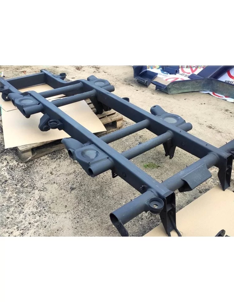  - Mercedes-Benz - Part of the frame for Mercedes-Benz W463A 6x6 G-Class - 1 - Essential frame part for your Mercedes-Benz W463A