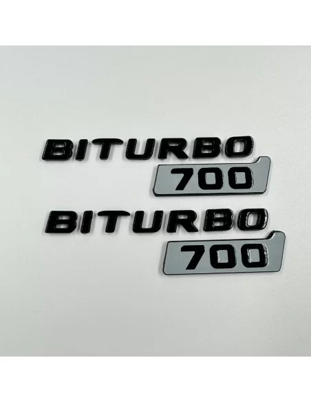  - logo & Emblems - Zestaw bocznych plakietek z logo Brabus 700 BITURBO w kolorze metalicznej szarości Mercedes W463A W464 G-Cla