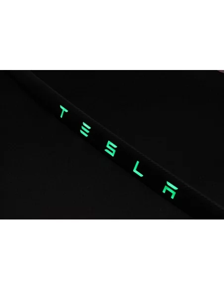  - Tesla - Carbon fiber rear trunk trim with LED for Tesla Modes S - 4 - Elevate your Tesla Model S with this stylish carbon fib