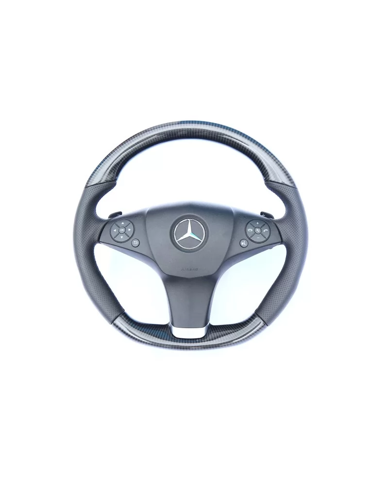  - Steering Wheels - 梅赛德斯-奔驰 E 级 W207、W212 碳皮方向盘 - 1 - 使用碳纤维皮革的梅赛德斯-奔驰 E 级 W207、W212 方向盘升级您的座驾。时尚、耐用，适合任何驾驶者！✉️✏️