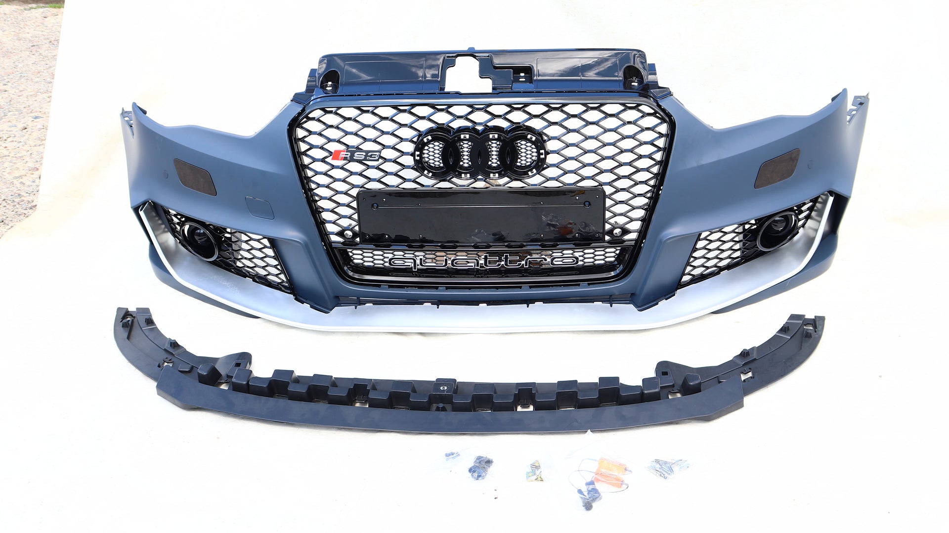 Audi A3 8V VFL 2012-2015 Frontstoßstange RS3-Look Stoßfänger