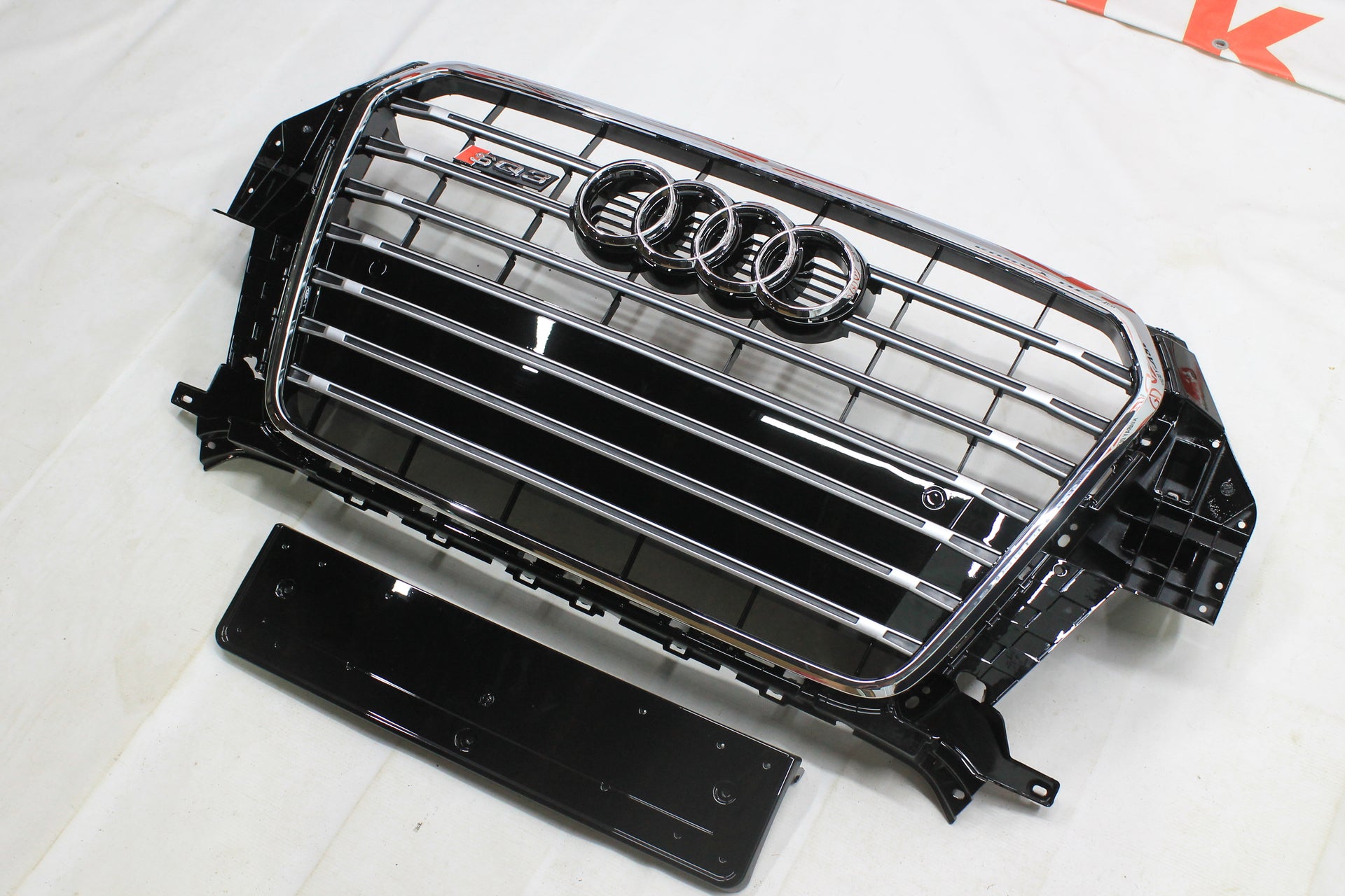 Audi Q3 8U 2012-2015 Kühlergrill Wabengrill SQ3 Optik Chrome