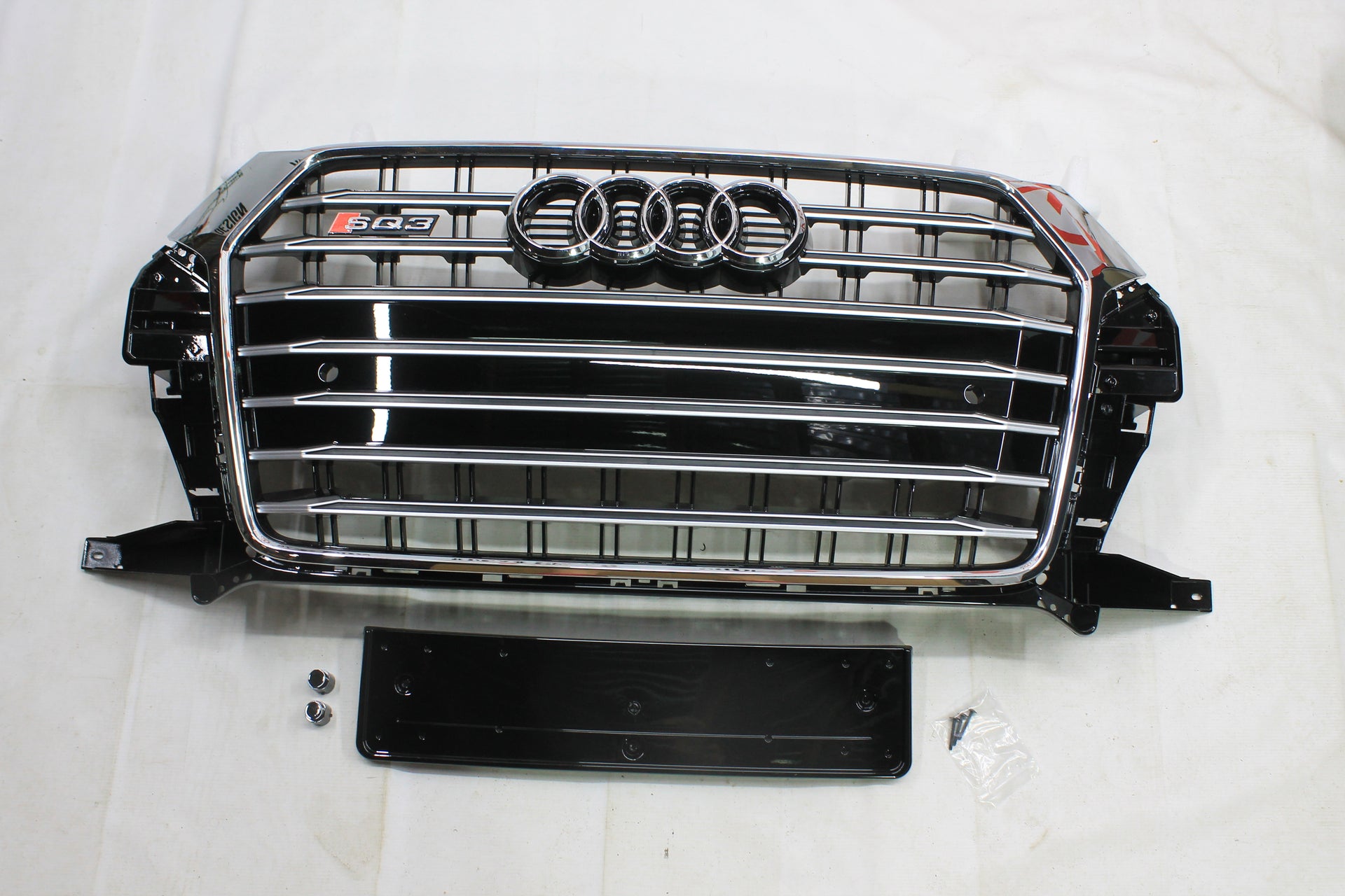 Audi Q3 8U 2014-2018 Kühlergrill Wabengrill SQ3 Optik Chrome