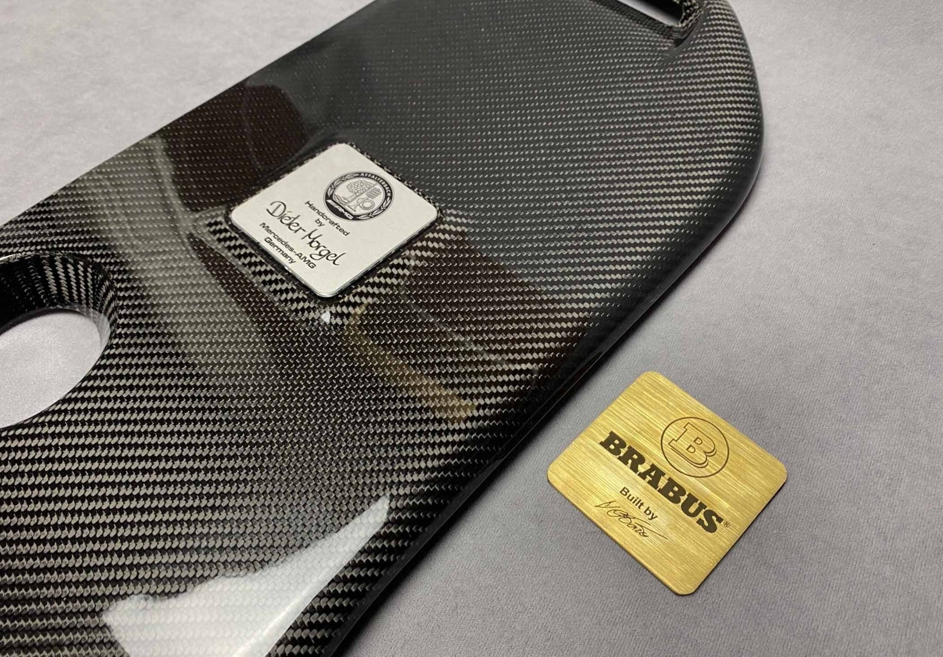 Brabus Motorabdeckung Emblem für Mercedes-Benz G-Klasse W463A W463