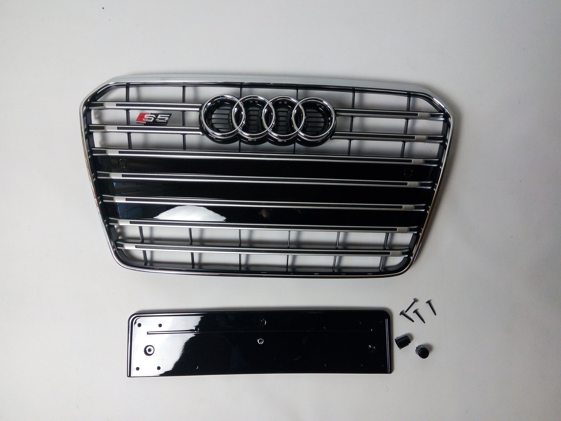 Für Audi A5 8T 2012-2015 Kühlergrill Grill S5 Chrome Optik